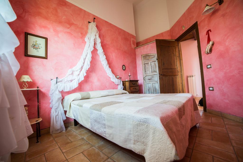 La Rupe del Falco Monteciccardo Exterior foto